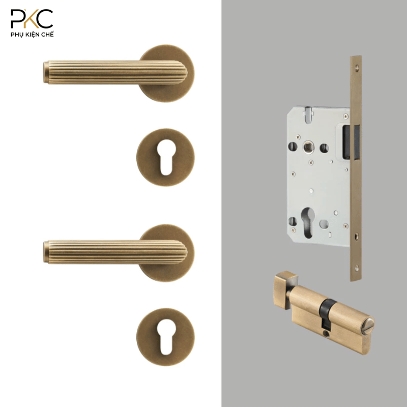 Khóa Cửa Phân Thể Tay Gạt Kẻ Sọc Đồng Thau PKC212 - Ảnh 3