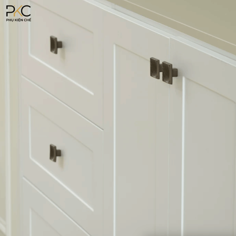 Núm Tay Nắm Tủ Vuông Đồng Nguyên Chất PKC233 - Ảnh 5